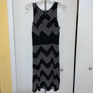 Black & white summer dress